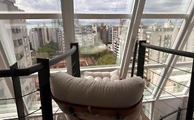 Loft Duplex com Hidromassagem